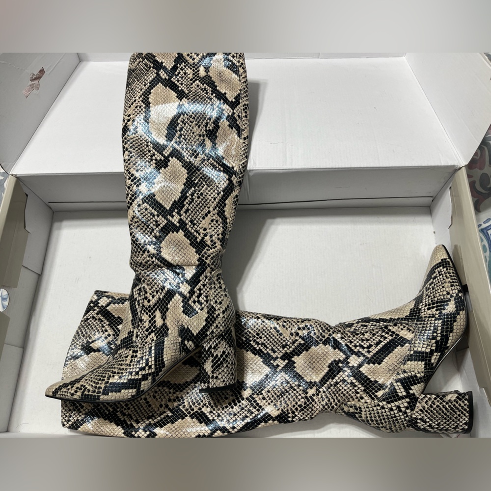 Marc Fisher Snakeskin boots